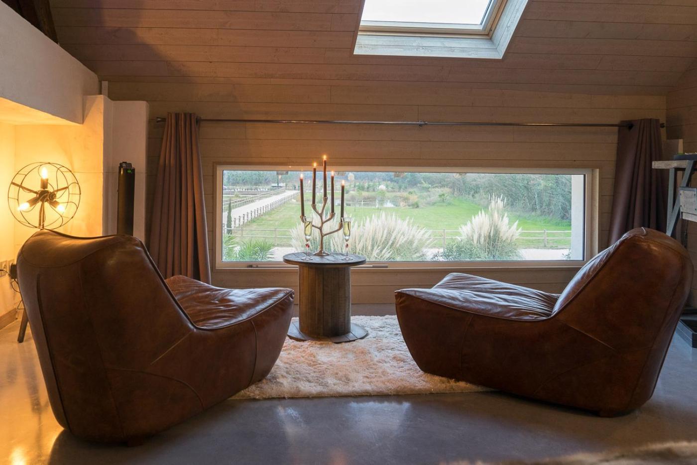 Abri Cosy - Suite Romantique En Camargue 圣吉尔 外观 照片