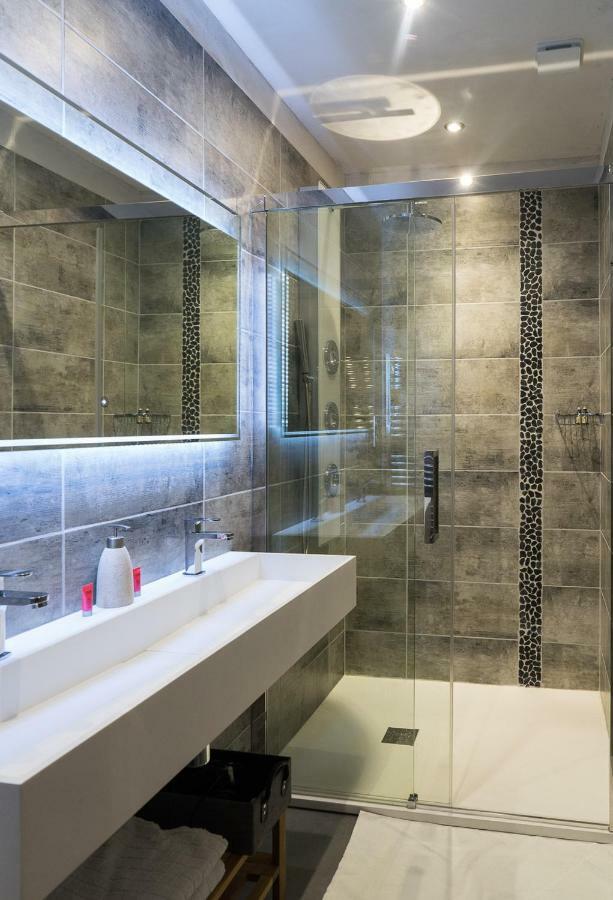 Abri Cosy - Suite Romantique En Camargue 圣吉尔 外观 照片